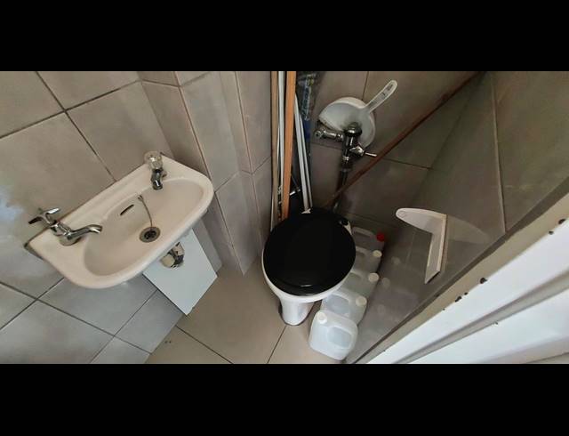 2 BEDROOM APARTMENT SOLD IN TOWNSEND ESTATE